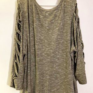 3X Terra & Sky Lattice Sleeve Sweater